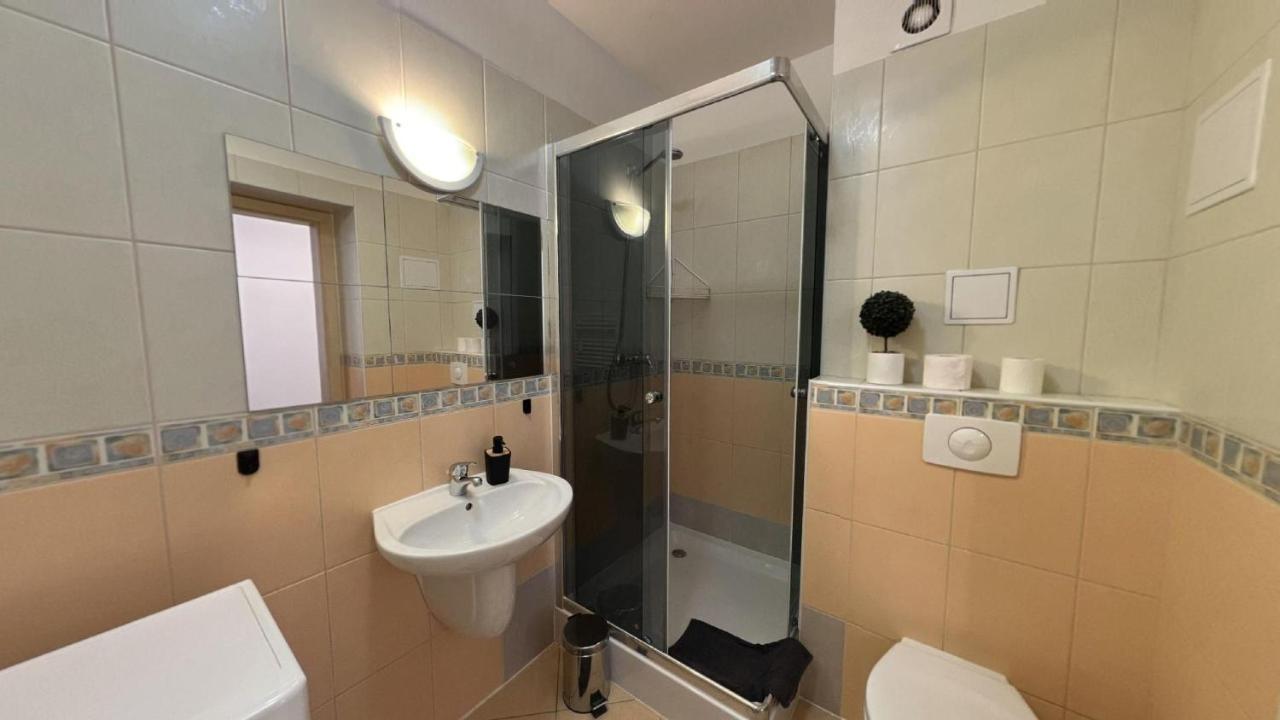 2 Room Apartment - V Blizkosti Nizkych Tatier 406, Apartmany Liptov Liptovsky Mikulas Luaran gambar